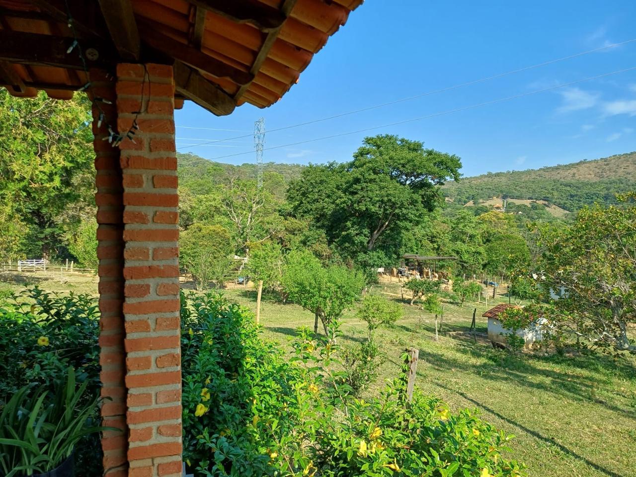 F-90 FAZENDA 50HA ARAÇAI MG